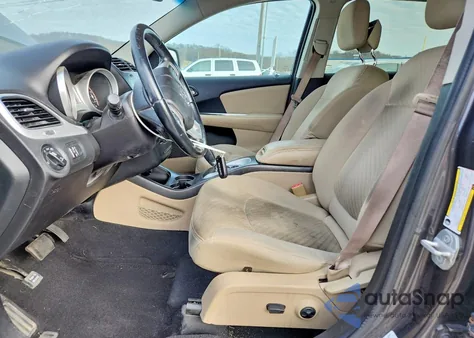 2014 Dodge Journey Sxt z USA, uszkodzony, nr VIN 3C4PDCBG4ET146717